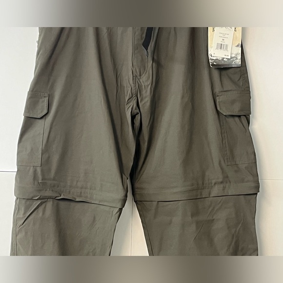 New Men’s Rustic Ridge Dark Iguana Green Convertible Zip-Off Hiking Cargo Pants - Picture 3 of 14